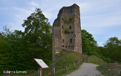 Die Burgruine Waldeburg