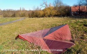 KleibergWegmarkeBodenfaltung