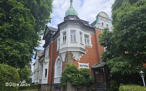 Villa (2).jpg