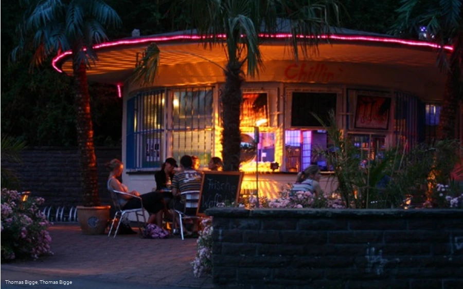 Chillin' - die "Freiluftkantine" am Hennestaudamm bei Meschede