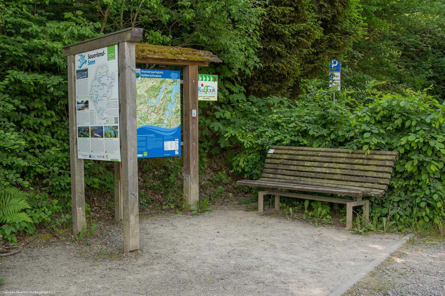 Wanderparkplatz Kalberschnacke.jpg