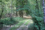 Deutlich ist historische Straße noch zu erkennen