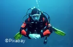 diver-668777_pixabay.jpg